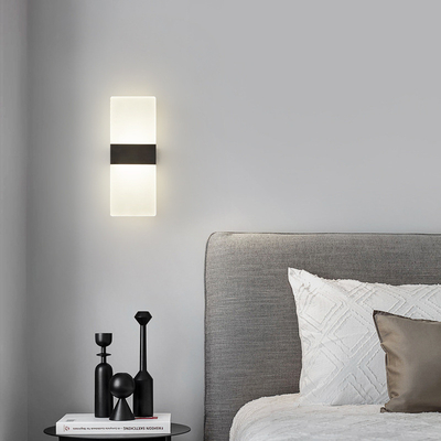 Lampada da parete LED moderna e semplice, rettangolare, trasparente, camera da letto, soggiorno, ristorante, hotel