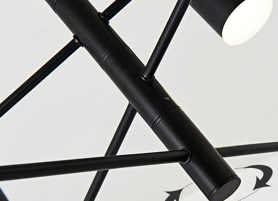 La luce moderna nera del pendente del metallo ha condotto l'illuminazione di Haning del candeliere per il salone