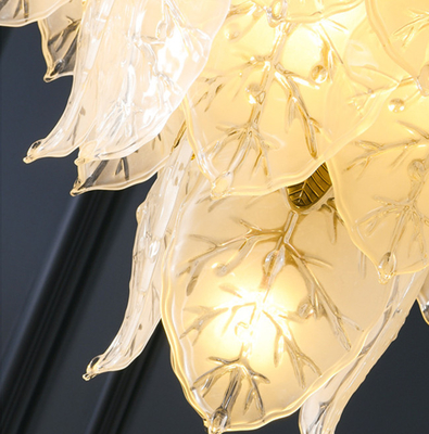Superficie principale decorativa di Crystal Pendant Light 110lm del salone dell'interno montata
